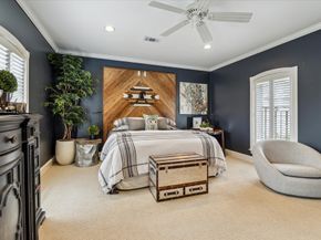 5602 Indian Circle, Houston TX 77056