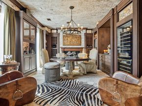 5602 Indian Circle, Houston TX 77056