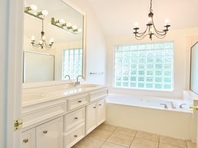 918 Cohn Street, Houston TX 77007