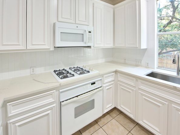 918 Cohn Street, Houston TX 77007