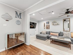 1919 Ansbury Drive, Houston TX 77018