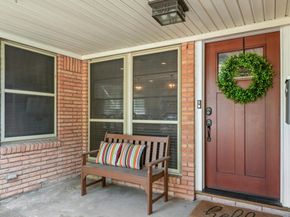 1919 Ansbury Drive, Houston TX 77018