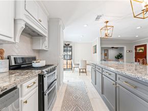 1919 Ansbury Drive, Houston TX 77018