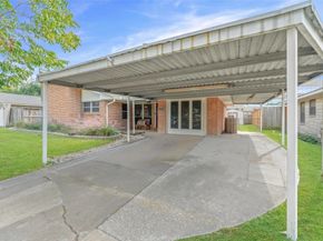 1919 Ansbury Drive, Houston TX 77018