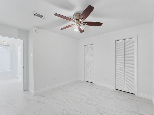 9711 Bertwood Street, Houston TX 77016