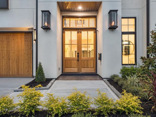 1330 Richelieu Lane, Houston TX 77018