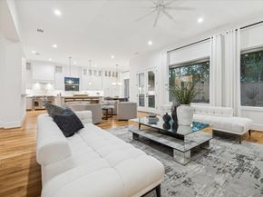 1330 Richelieu Lane, Houston TX 77018