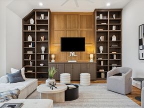 1330 Richelieu Lane, Houston TX 77018