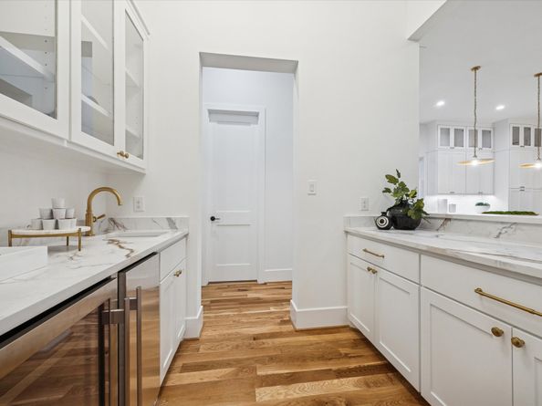 1330 Richelieu Lane, Houston TX 77018