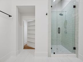 1330 Richelieu Lane, Houston TX 77018