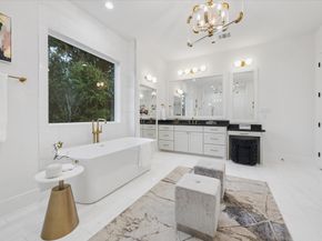 1330 Richelieu Lane, Houston TX 77018