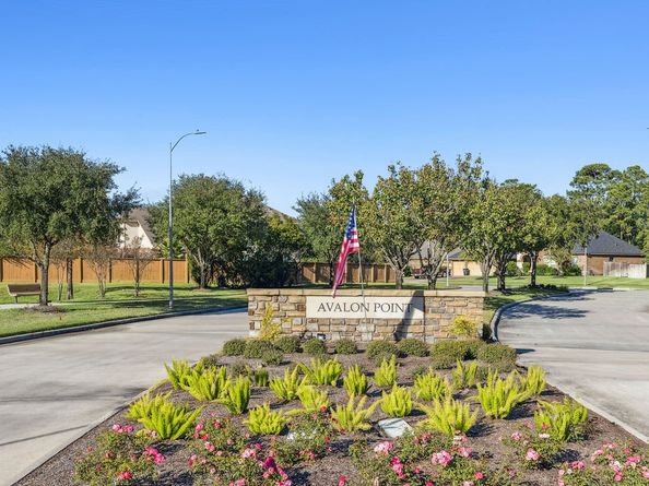 31306 Summit Grove Lane, Spring TX 77386