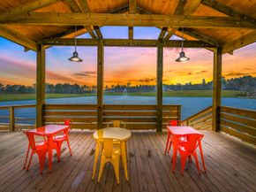 6245 Wedgewood Hills Drive, Conroe TX 77304