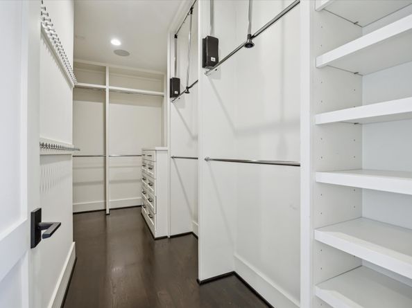 3214 Westheimer Road, Houston TX 77098