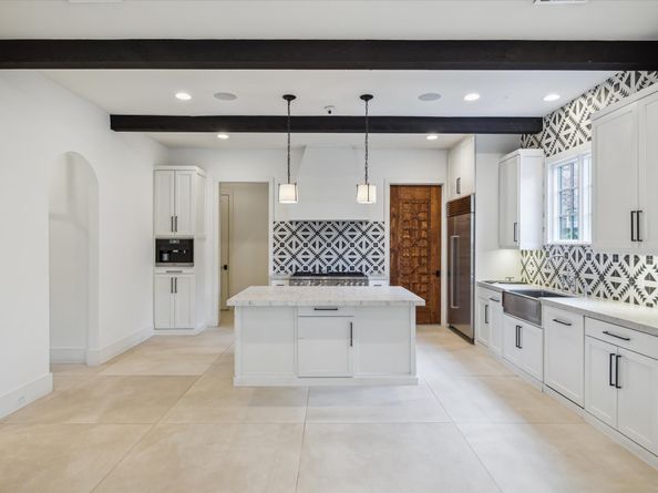 3214 Westheimer Road, Houston TX 77098