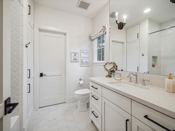 3214 Westheimer Road, Houston TX 77098