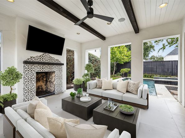 3214 Westheimer Road, Houston TX 77098