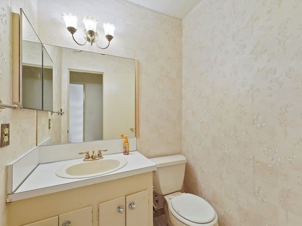 2503 Mccue Road 5, Houston TX 77056