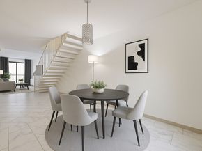 2503 Mccue Road 5, Houston TX 77056