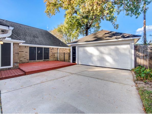 5931 Thom Road, Humble TX 77346