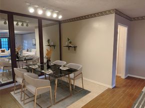 2700 Bellefontaine Street B8, Houston TX 77025