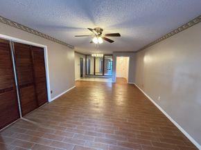 2700 Bellefontaine Street B8, Houston TX 77025