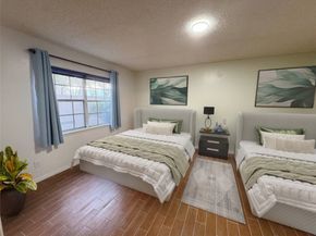 2700 Bellefontaine Street B8, Houston TX 77025