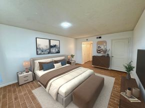 2700 Bellefontaine Street B8, Houston TX 77025