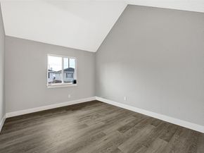 7050 Inwood Park Drive 113, Houston TX 77088