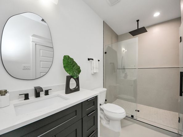 7909 Lynette Street, Houston TX 77028