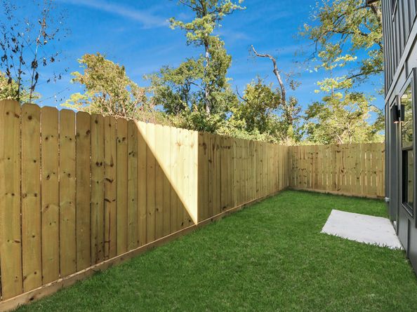 7911 Lynette Street, Houston TX 77028