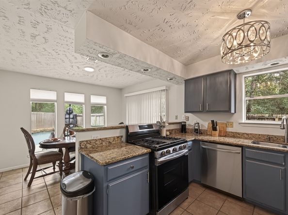 92 S Waxberry Road, Spring TX 77381