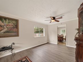 92 S Waxberry Road, Spring TX 77381