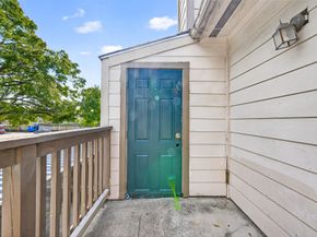 6001 Reims Road 908, Houston TX 77036