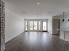 10110 Bob White Drive, Houston TX 77096