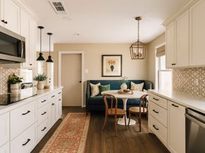 10110 Bob White Drive, Houston TX 77096