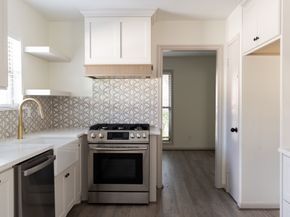 10110 Bob White Drive, Houston TX 77096