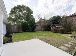 10110 Bob White Drive, Houston TX 77096