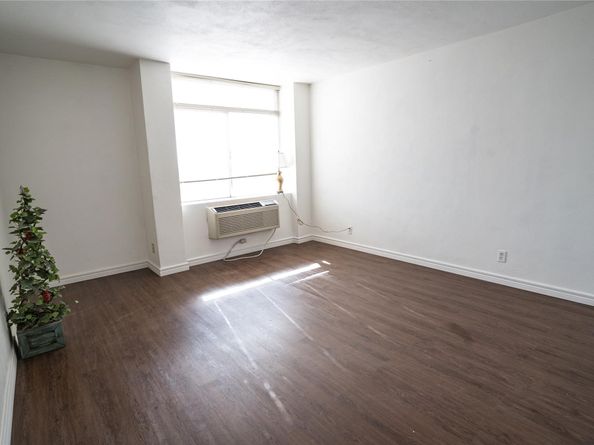 7520 Hornwood Drive 1003, Houston TX 77036