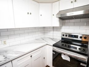 7520 Hornwood Drive 1003, Houston TX 77036