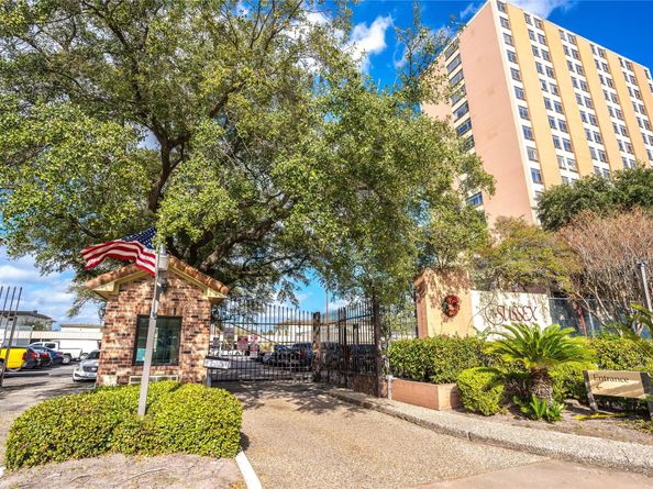 7520 Hornwood Drive 1003, Houston TX 77036