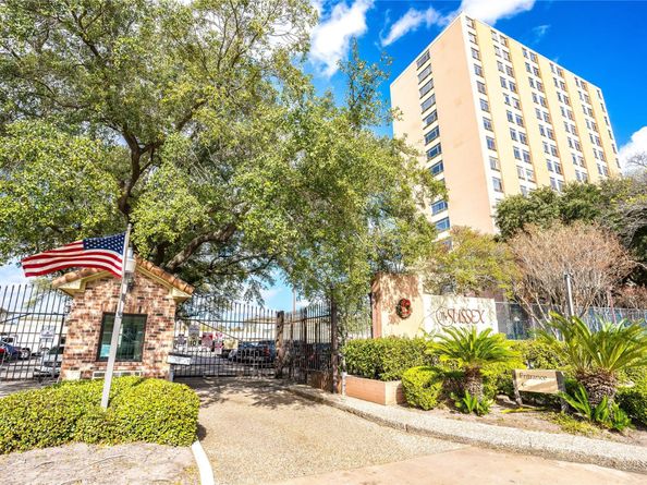 7520 Hornwood Drive 1003, Houston TX 77036