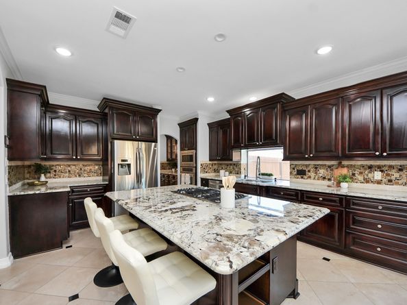 5803 Parkdale Court, Sugar Land TX 77479