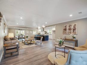 5026 Saxon Drive, Houston TX 77092