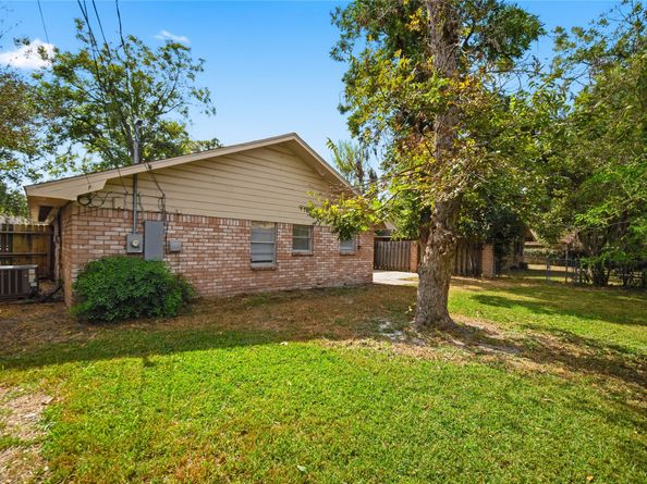 9524 Truscon Drive, Houston TX 77080