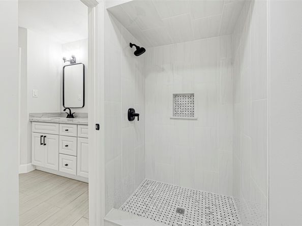 10019 Braes Forest Drive, Houston TX 77071