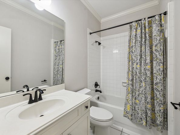 5228 Hazard Street, Houston TX 77098