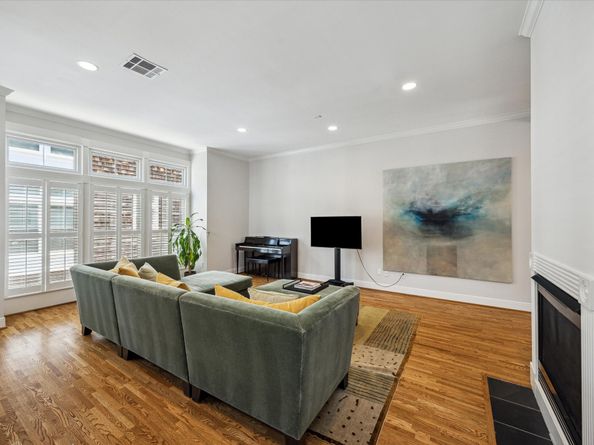 5228 Hazard Street, Houston TX 77098