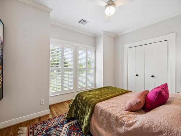 5228 Hazard Street, Houston TX 77098