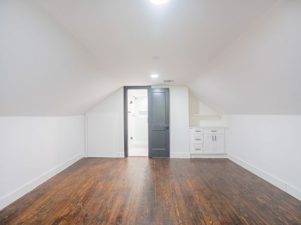 7305 Capitol Street, Houston TX 77011